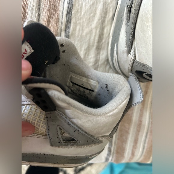 Air Jordan shoes size 4y - Picture 5 of 5